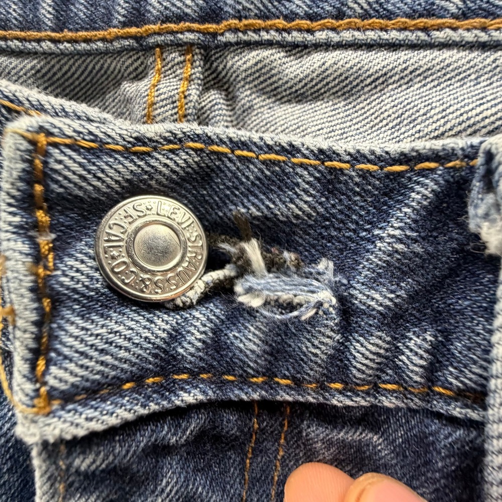 Levis 505 Regular Fit Jeans Mens 35x28 Medium Wash Blue Denim Straight Leg USA - Picture 5 of 12
